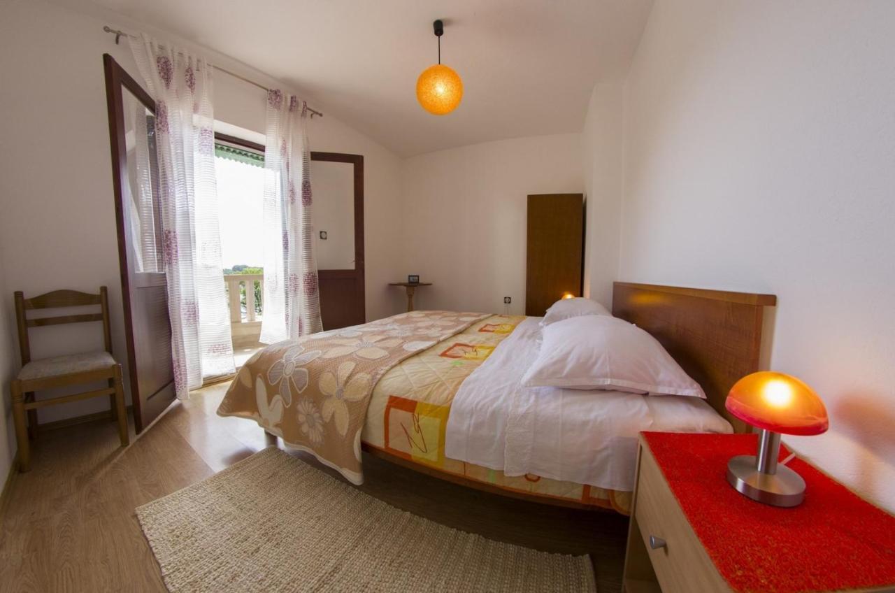 Apartamento By The Sea Sumartin, Brac - 2951 *